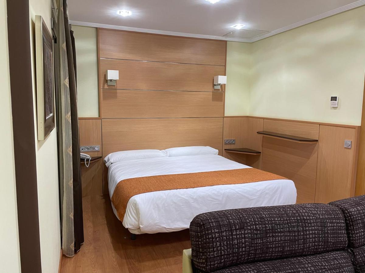 Hotel Malena Caravaca De La Cruz Ngoại thất bức ảnh