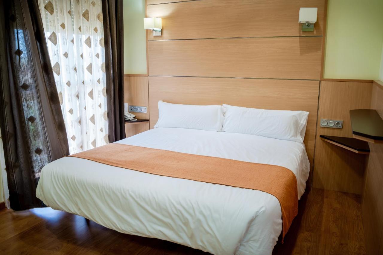 Hotel Malena Caravaca De La Cruz Ngoại thất bức ảnh